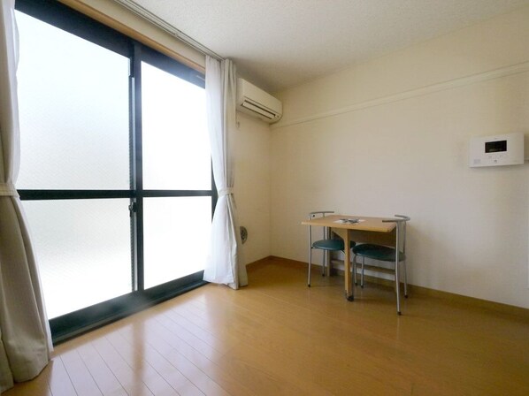 レオパレス横田レジデンスの物件内観写真